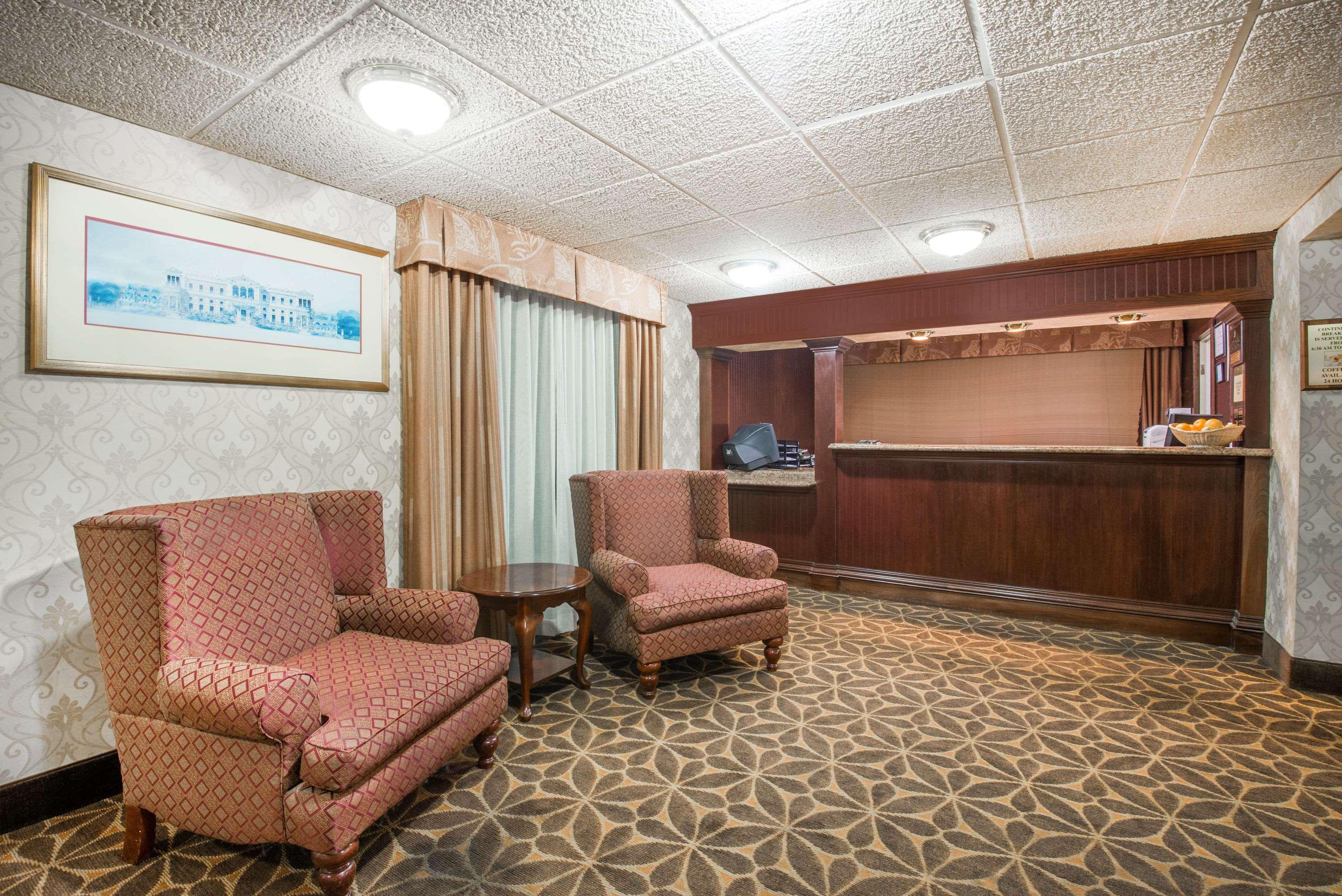 Отель Super 8 By Wyndham Erie/I 90 Экстерьер фото